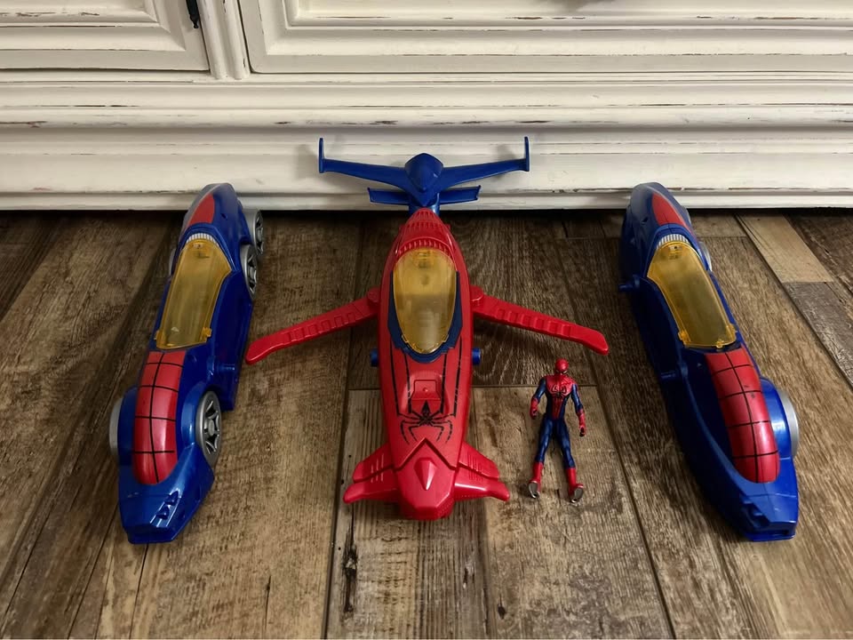 Spider-Man Mega Battle Racer 5 in 1 Hasbro - photo 2