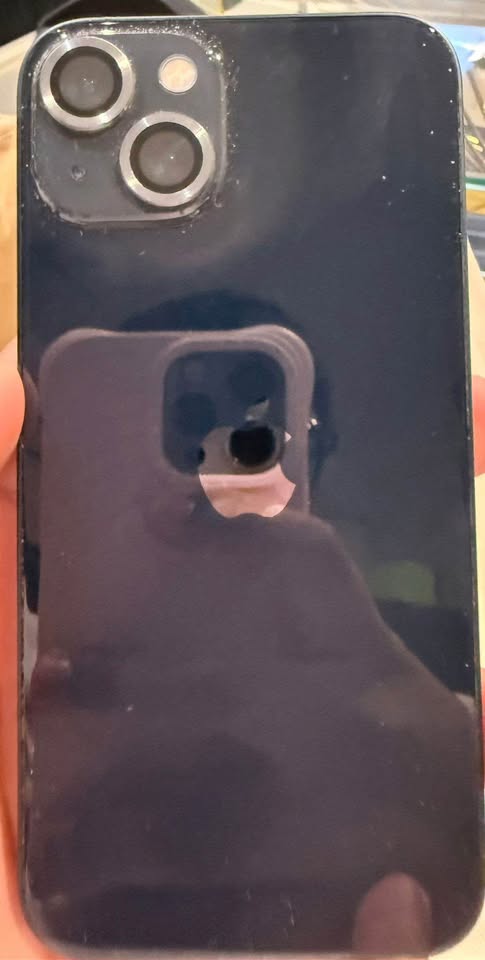 iPhone 13 128GB unlocked mint willing to trade for z flip 5 - photo 2