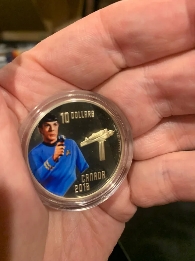 Star Trek 1/2 oz PURE SILVER rare commemorative 2016 thumbnail