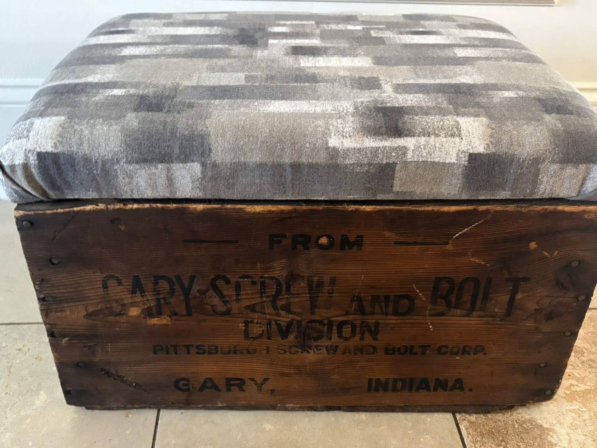 Gary Screw And Bolt Footstool image indicator(4)