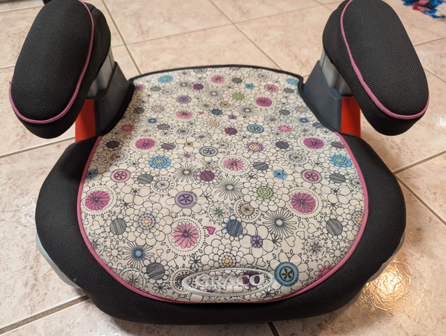 Graco Backless Booster Car Seats with Cup Holders - photo 2