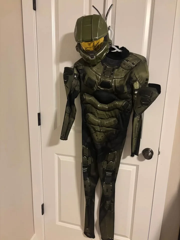 Child size large (10-12) Halo costume