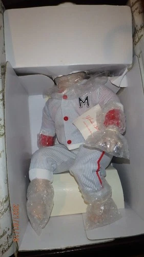 Michael by Yolanda Bello 1990 Doll - photo 5