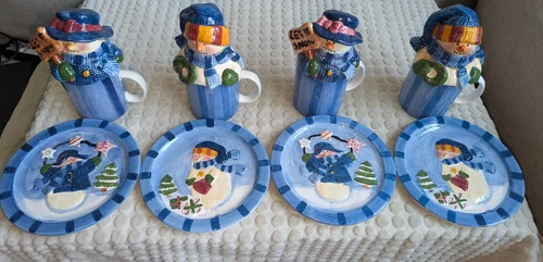 Snowman Cocoa 12pc Set. Mug/Stein, Topper & Plate Set