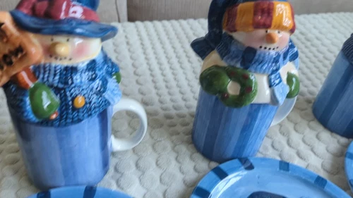 Snowman Cocoa 12pc Set. Mug/Stein, Topper & Plate Set - photo 2