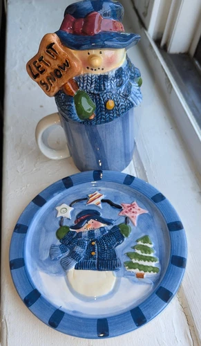 Snowman Cocoa 12pc Set. Mug/Stein, Topper & Plate Set - photo 3