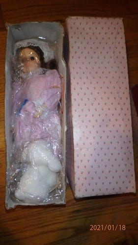 Mary Had a Lamb 1988 Brinn’s Collectibles - photo 5