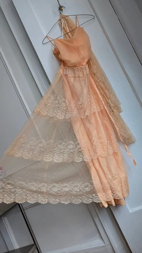 Peach Lace Halter Chiffon Dress Gown Size 12 Gown w Shawl - photo 3
