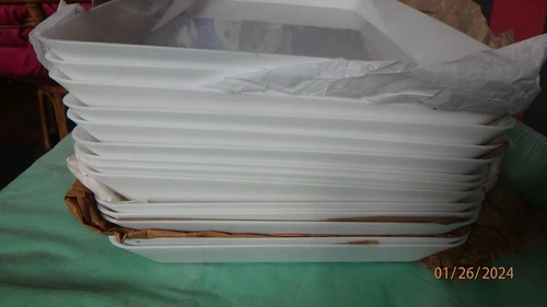 Lifewit Serving Tray Plastic Platters 12.5-14.5”L x 2'H x 9.5W - photo 4