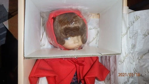 Little Red Riding Hood Doll by Dianna Effners 1988 - photo 3