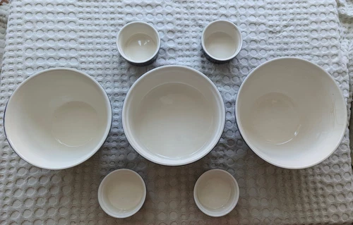 7pc Navy Mini Ramekin & Stoneware Bowl Set