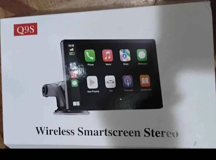 9-inch Car Stereo with Apple CarPlay & Android Auto image indicator(2)