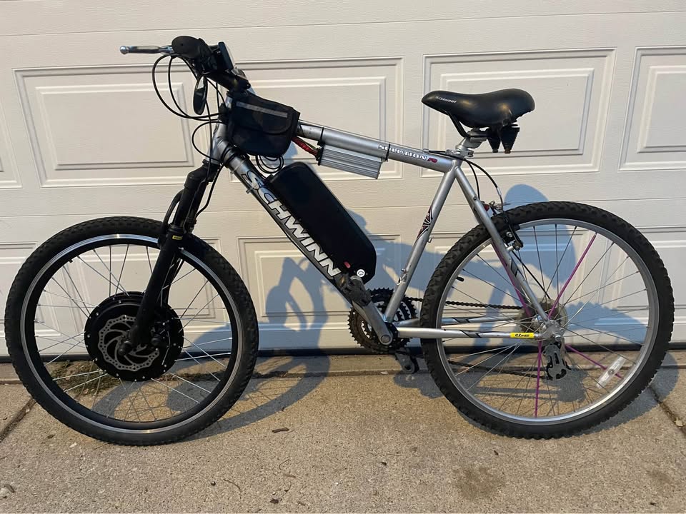 1500W Schwinn eBike - photo 2