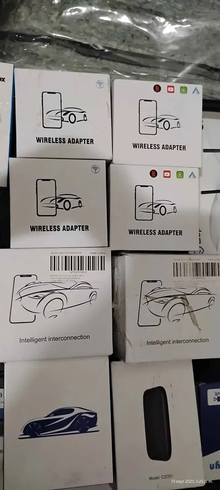 Wireless CarPlay AI box Android Auto Adapter image indicator(6)