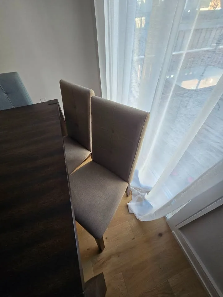 Dining Chairs / Table / Console Set image indicator(3)