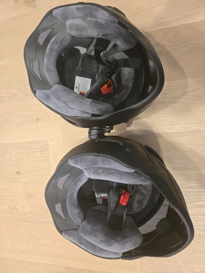 Small Matte Black Motorcycle 3/4 Half Pilot Helmet With Maxto M2 image indicator(4)