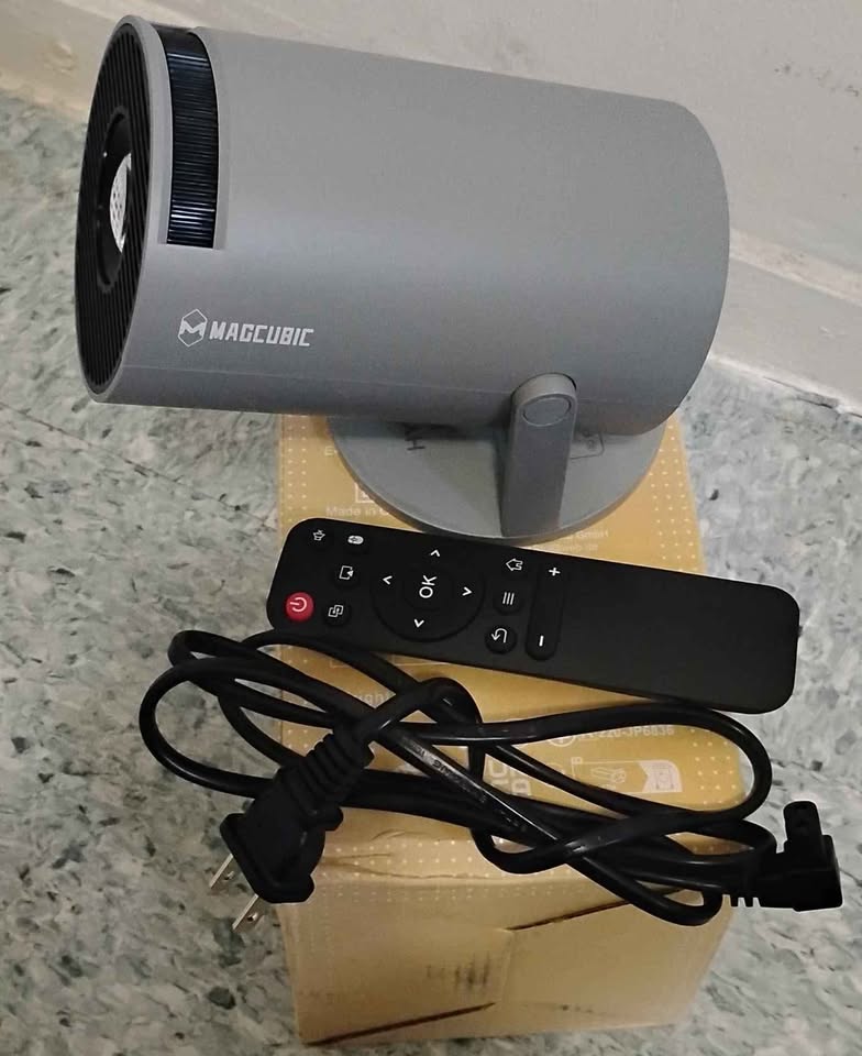 Magcubic..HY300 Pro proyector Netflix YouTube - photo 3