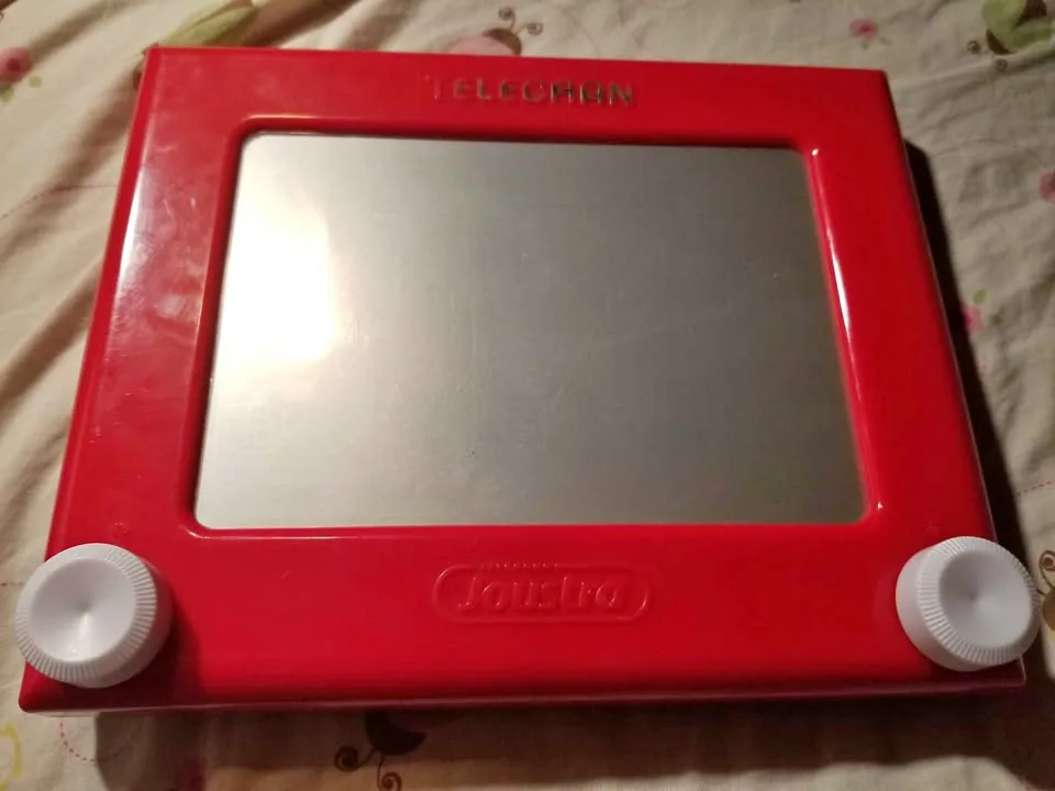 Telecran or Etch a Sketch Joustra thumbnail