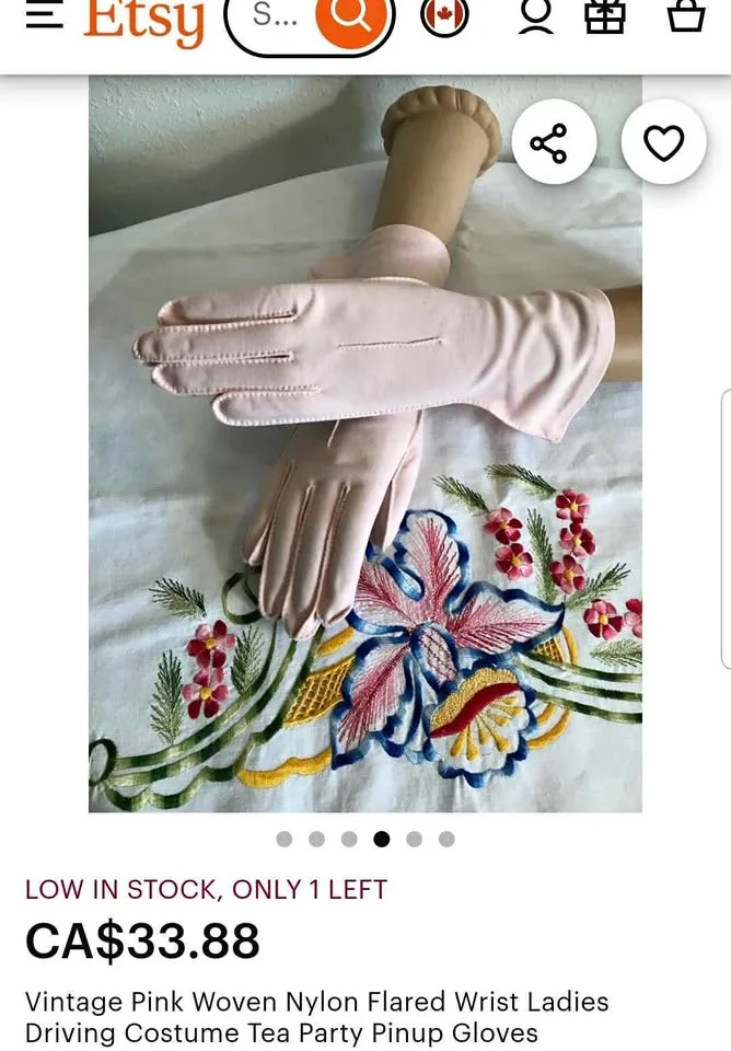 Vintage Pink Ladies Gloves Flared thumbnail