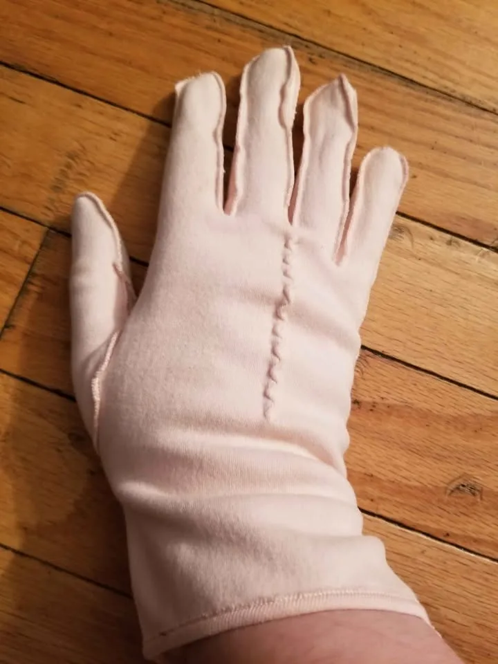Vintage Pink Ladies Gloves Flared image indicator(2)