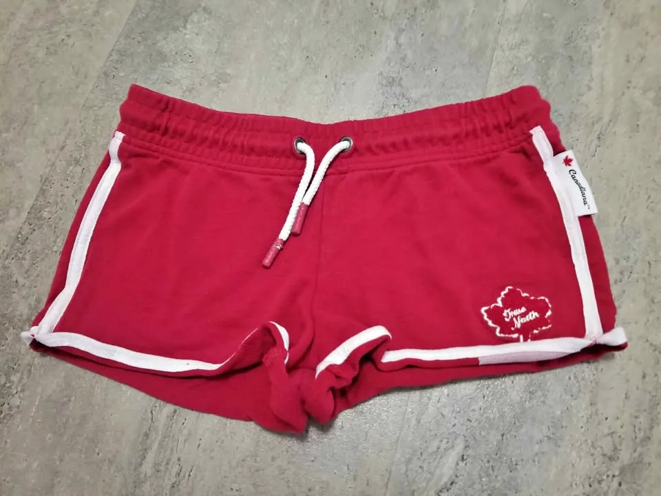 Free kids shorts L size 10-12 thumbnail