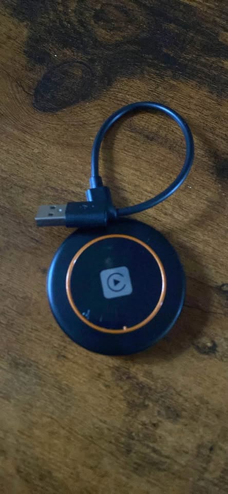 Wireless CarPlay Android Auto Adapter USB Dongle Smart Mini Box - photo 3