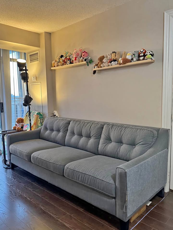 IKEA 3 seater Sofa - size 227×87×98cm