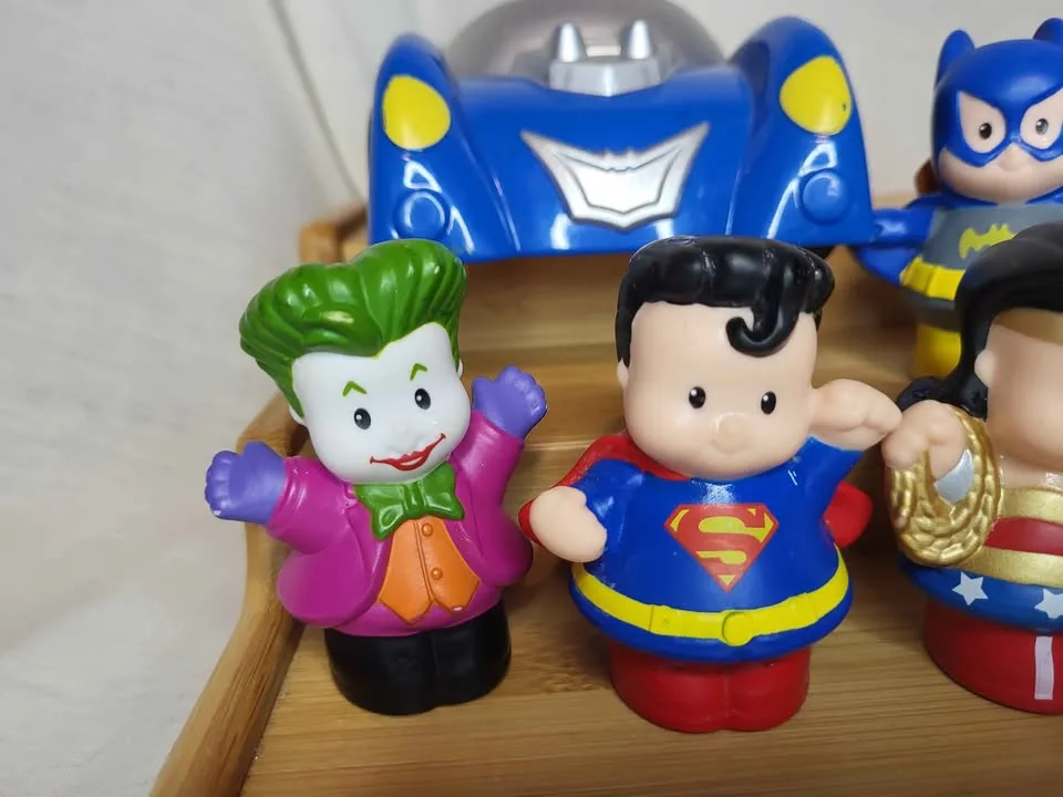 Fisher-Price Little People Batmobile and 7 Superhero figs Joker image indicator(5)