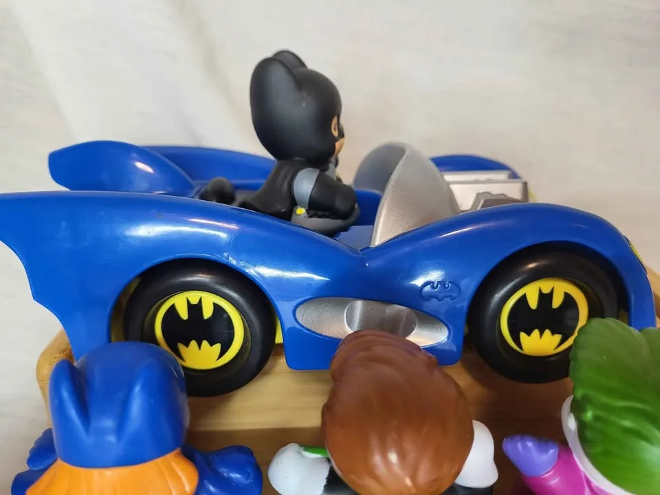 Fisher-Price Little People Batmobile and 7 Superhero figs Joker image indicator(7)