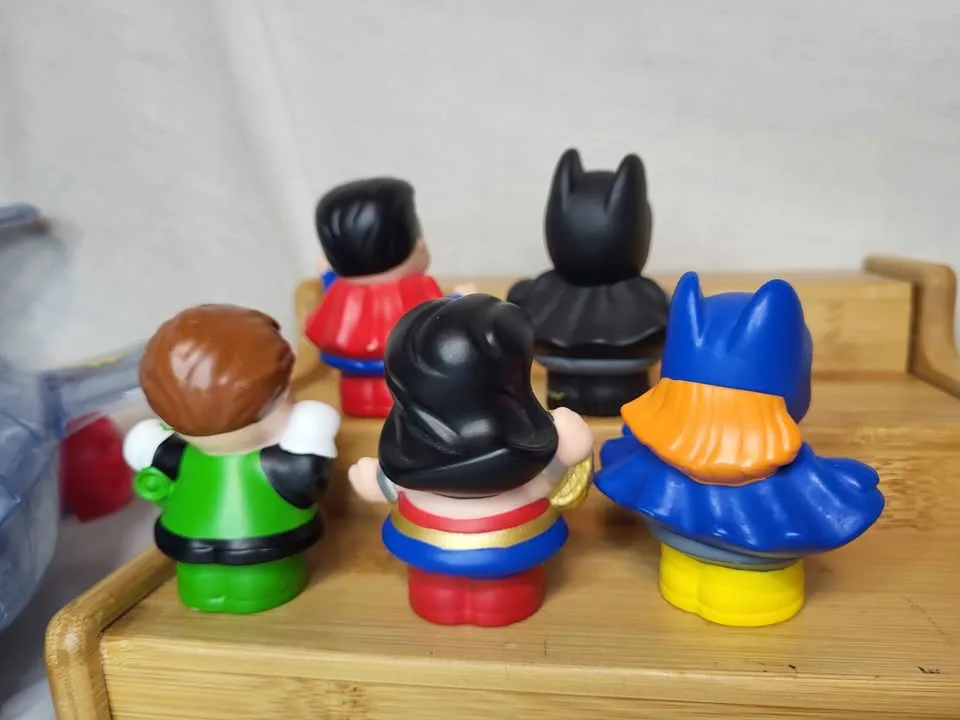 DC Superfriends Fisher-Price Little People Wonder Woman Invisibl image indicator(7)