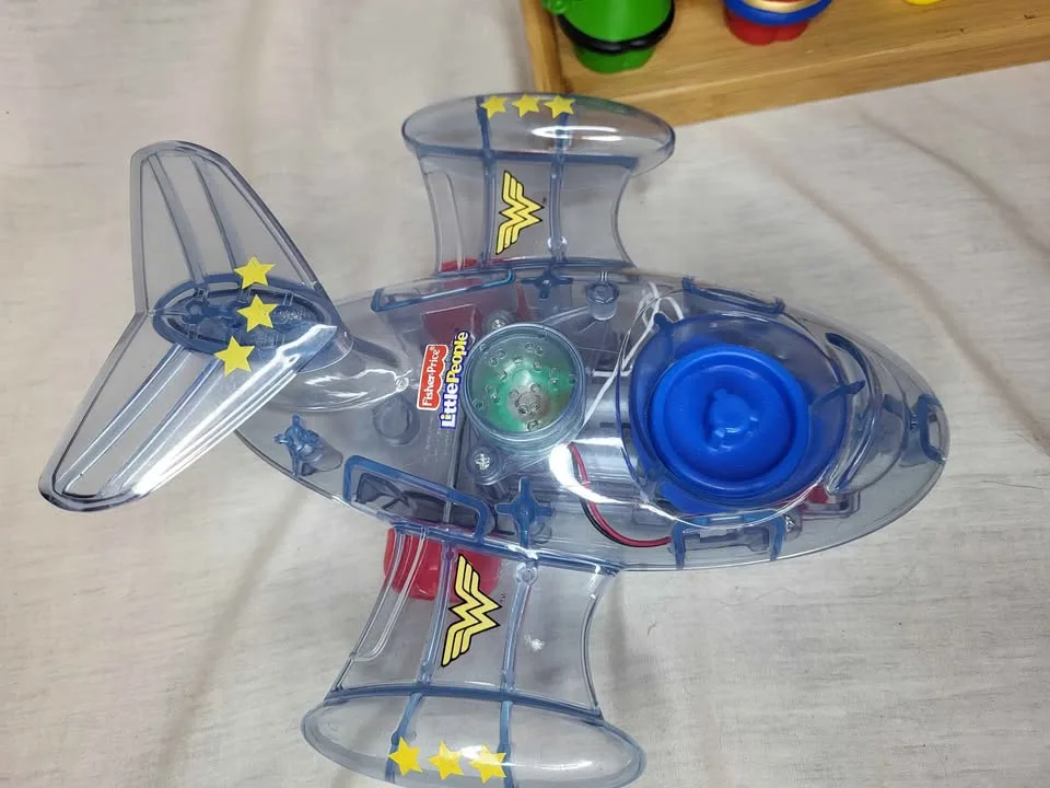 DC Superfriends Fisher-Price Little People Wonder Woman Invisibl image indicator(10)