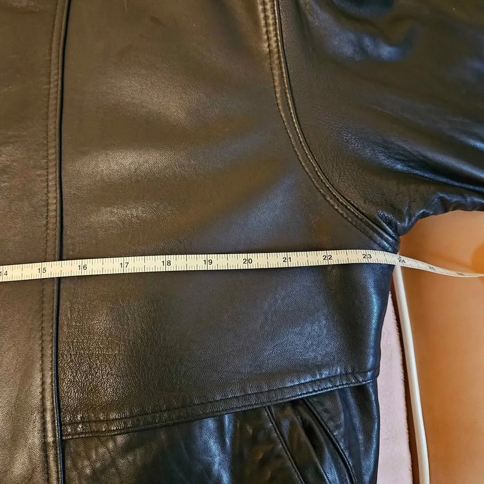 London Fog Men's Black Leather Jacket image indicator(9)