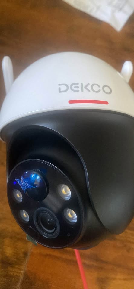 DEKCO Solar Security Camera Outdoor Wireless, Battery Powered, P - photo 2