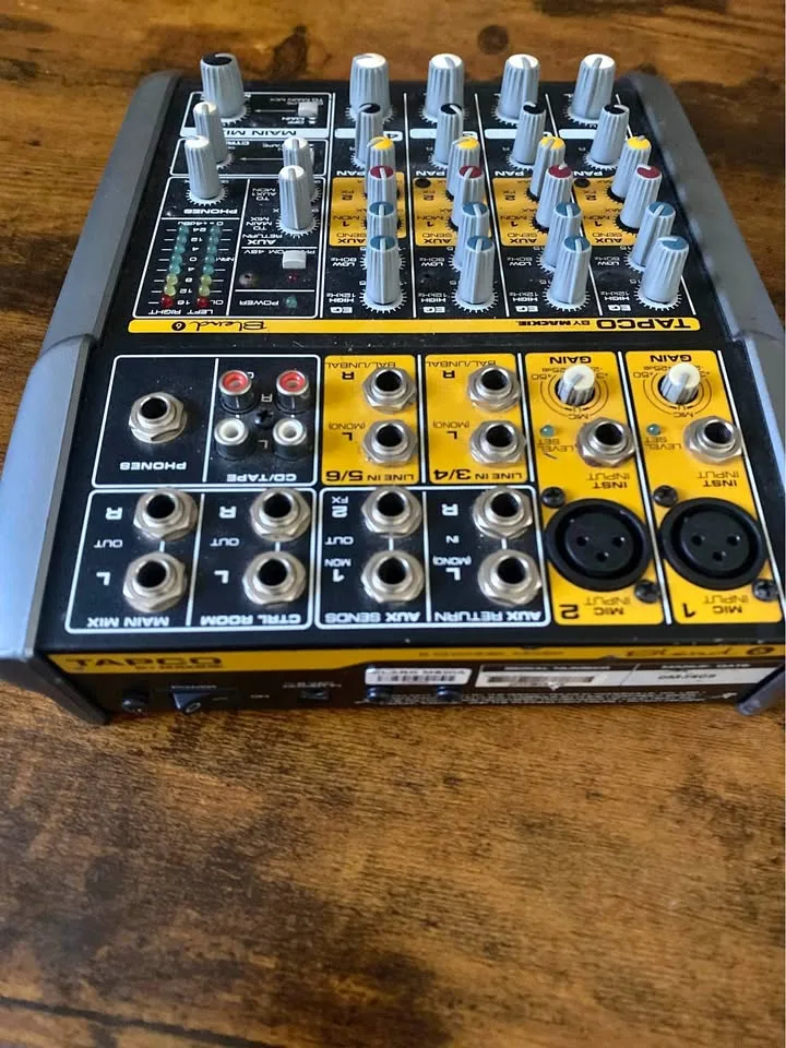 Tapco by Mackie Blend 6 Mixer - No power supply thumbnail