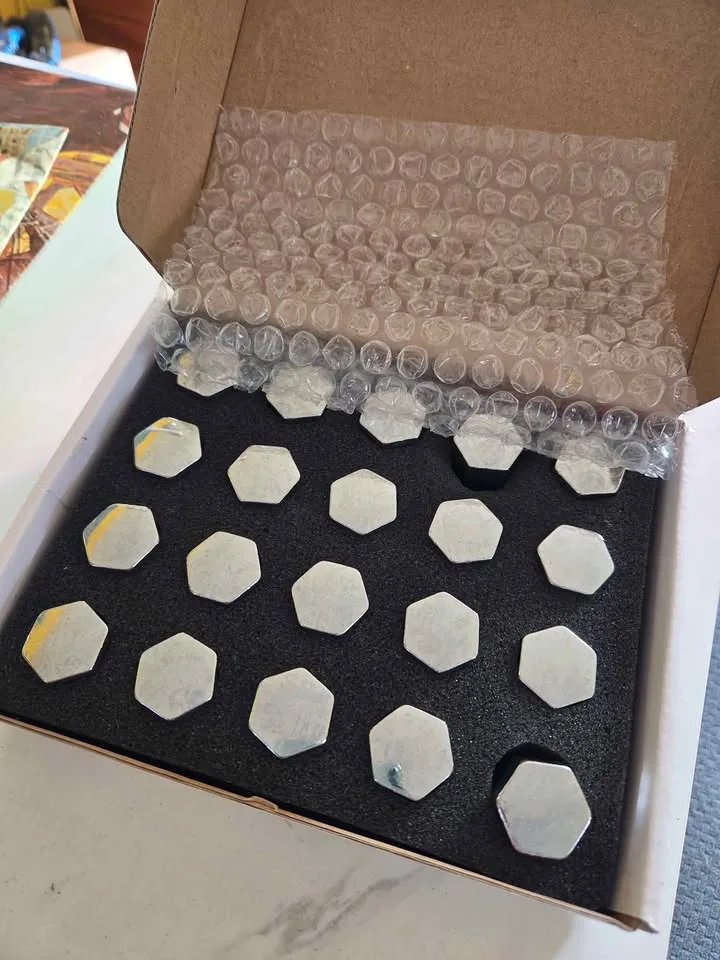 Brand new Chrome Eisen lug nuts image indicator(2)