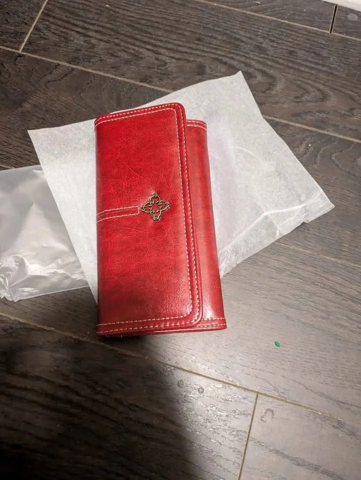 Brand new vintage red slim bifold design women wallet image indicator(9)