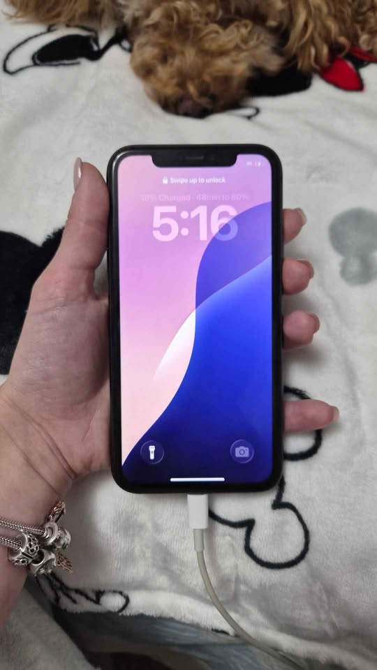 Iphone 11 black - photo 2