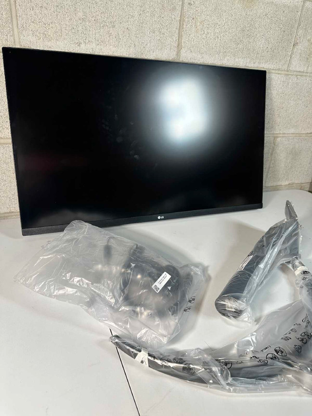 LG 32UR500K-B Ultrafine 32-inch 4K - photo 2