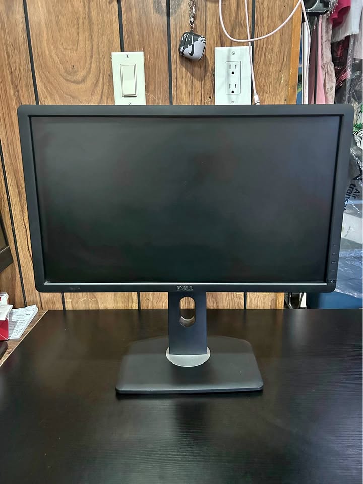 DELL Desktop Monitor P2212H