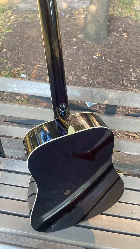 Rogue RD80 Dreadnought Acoustic Guitar image indicator(6)