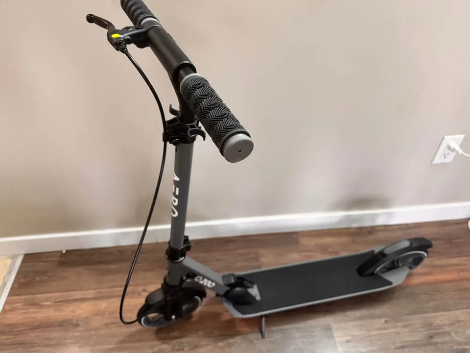 Aero Scooters for Kids Ages 8-12 image indicator(3)