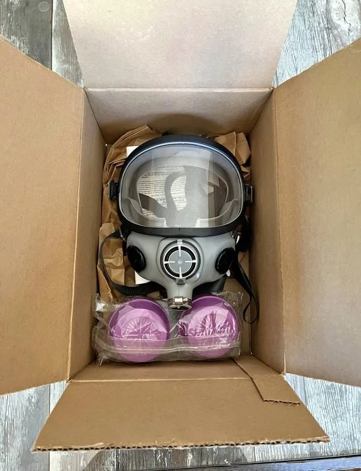 Willson S6500 Full Facepiece Respirator thumbnail