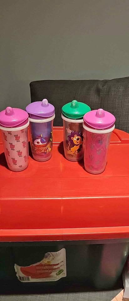 GUC Playtex Sippy cups