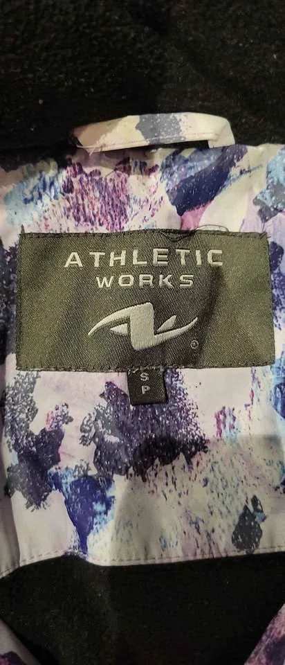 EUC Ladies sm Winter jacket image indicator(3)