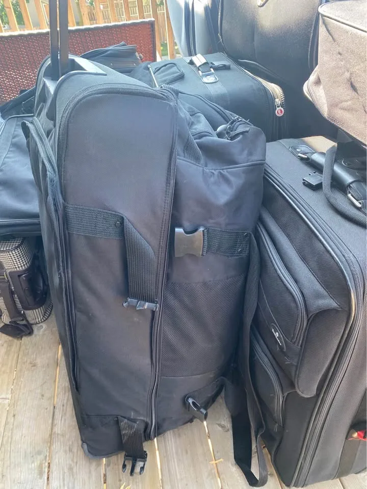 Large travel luggage image indicator(3)