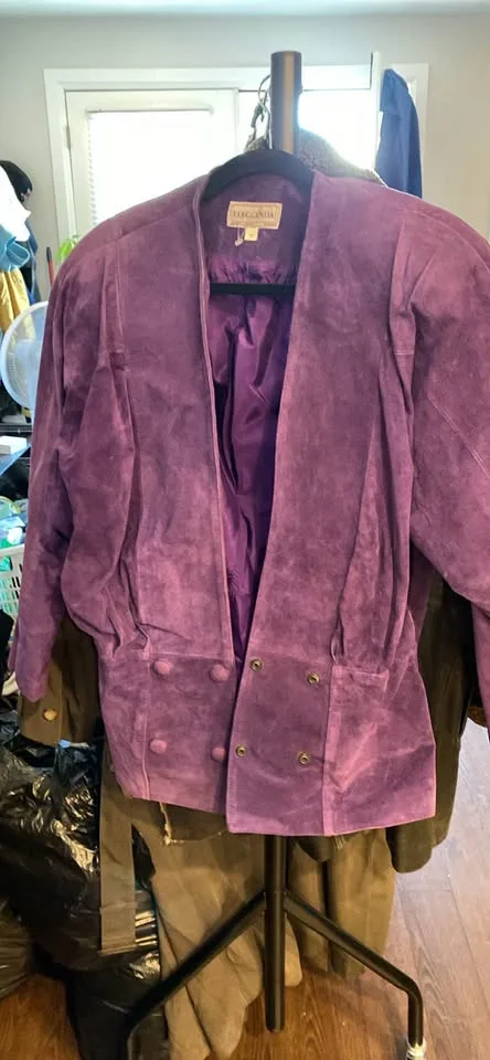 Winter coat sale starting at $10 image indicator(3)