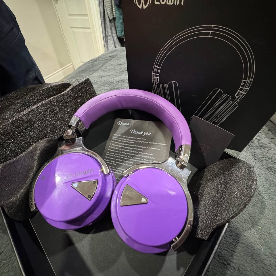 🎧 Cowin Over-Ear Wireless Headphones – Purple – Brand New! - photo 2