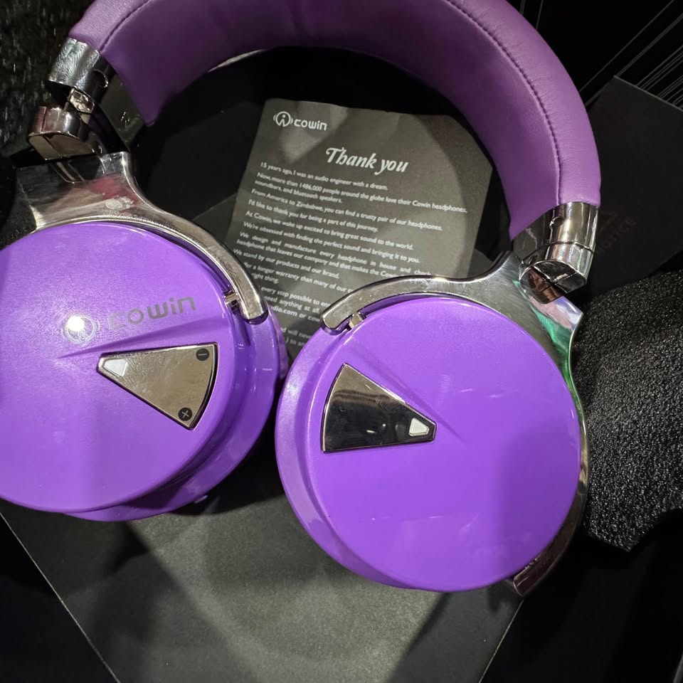 🎧 Cowin Over-Ear Wireless Headphones – Purple – Brand New! - photo 3