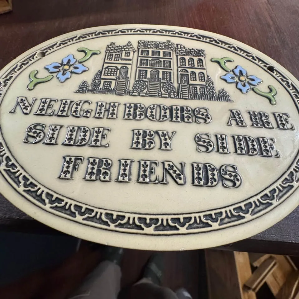 🏡 Vintage TRINITY POTTERY Decorative Ceramic plaque image indicator(4)