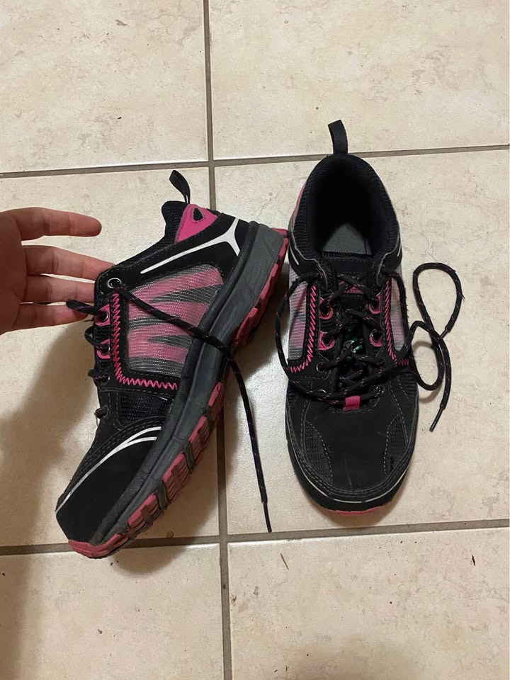 Women’s Steel Toe Shoes Size 8.5 - photo 2